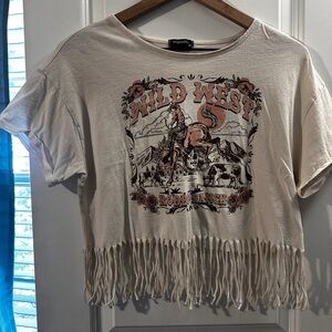 Wild West Rodeo Ranch Fringe Graphic Tee XL Boho Western Worn Once
